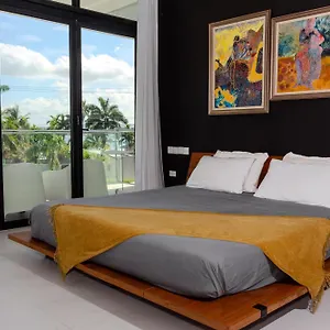 Apt 6ix - Modern And Airy @ Paradise Bay Montego Bay